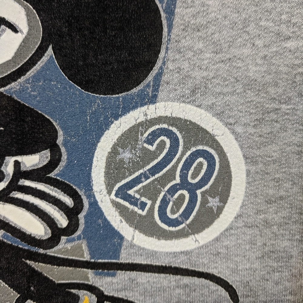 Vintage Mickey Mouse 28 Fleece - Picture 5 of 6